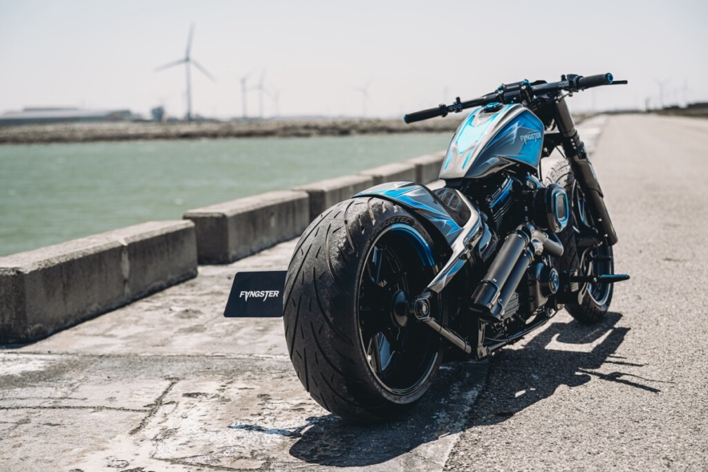 Harley Breakout Bobber