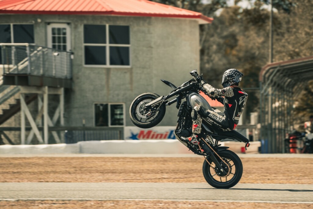 Royal Enfield Guerrilla 450 Supermoto
