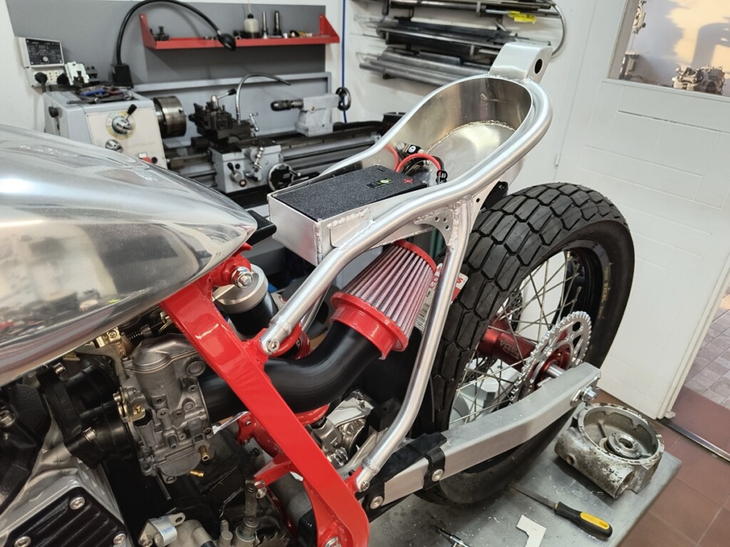 Honda XL600R Flat Tracker