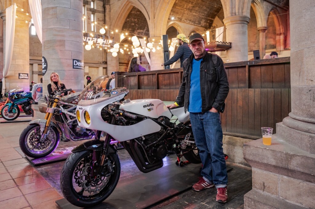 Moto Martin Z1000J