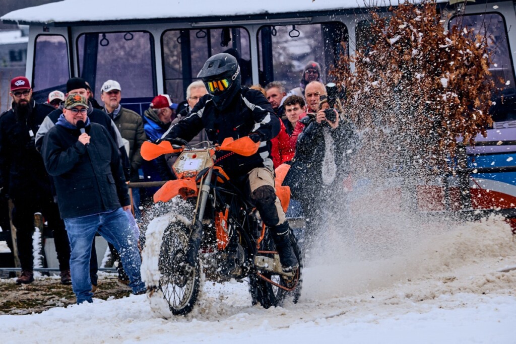 Snowhill Race