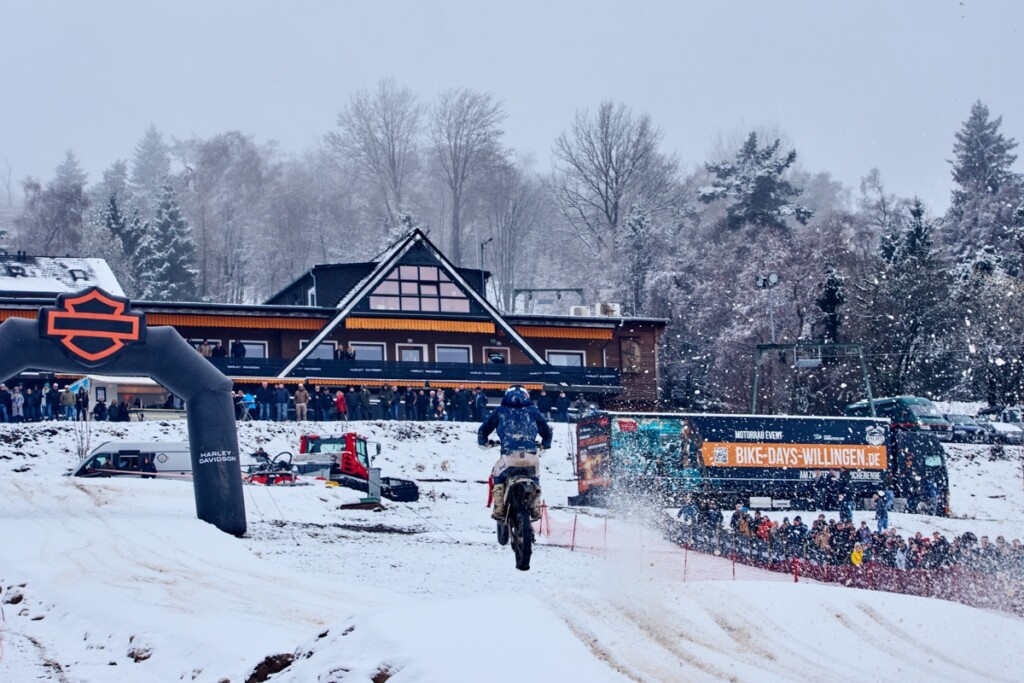 Snowhill Race