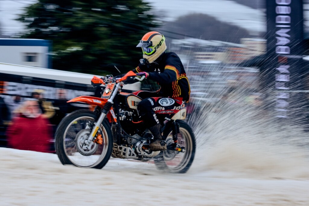 Snowhill Race