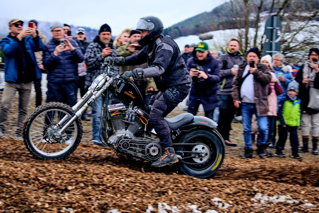 Snowhill Race