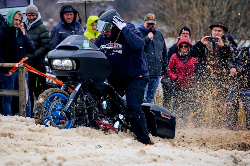 Snowhill Race