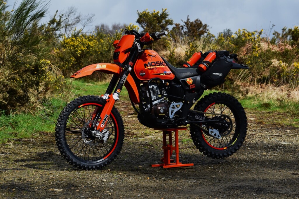 Suzuki DR125 Restomod