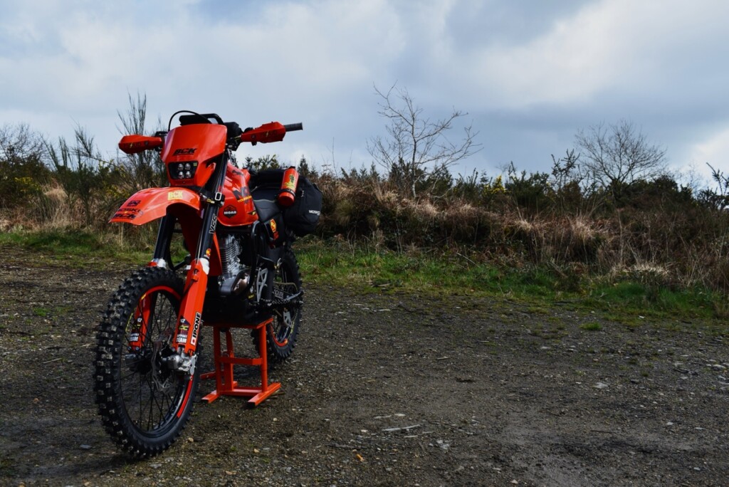 Suzuki DR125 Restomod