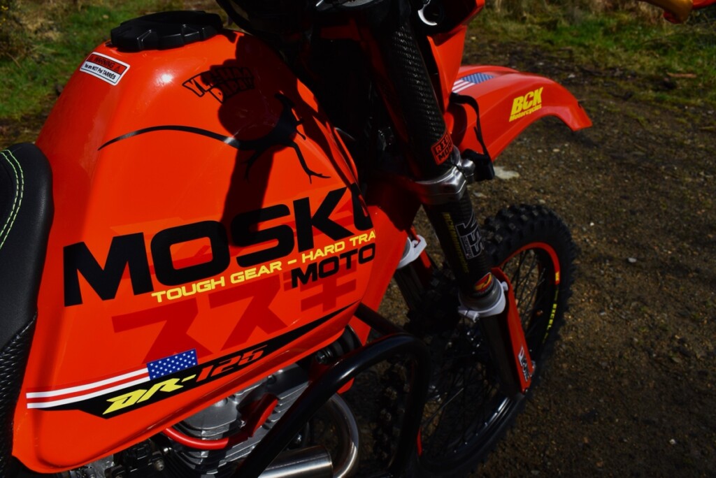 Suzuki DR125 Restomod