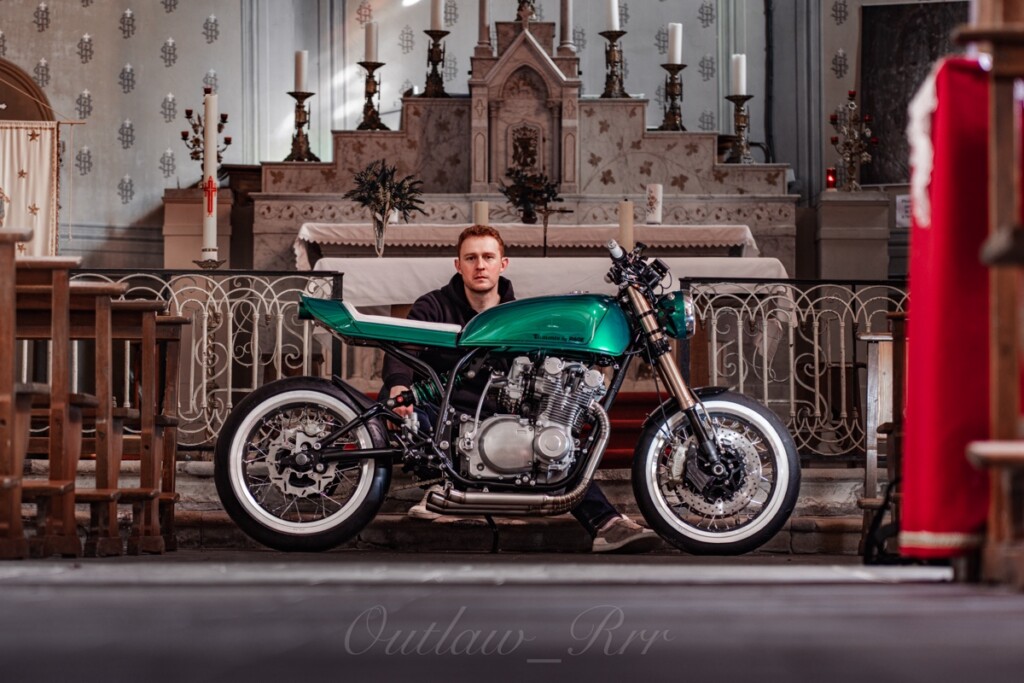 Suzuki GS750 Custom
