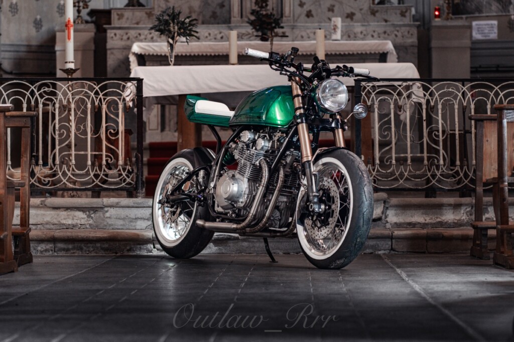 Suzuki GS750 Custom