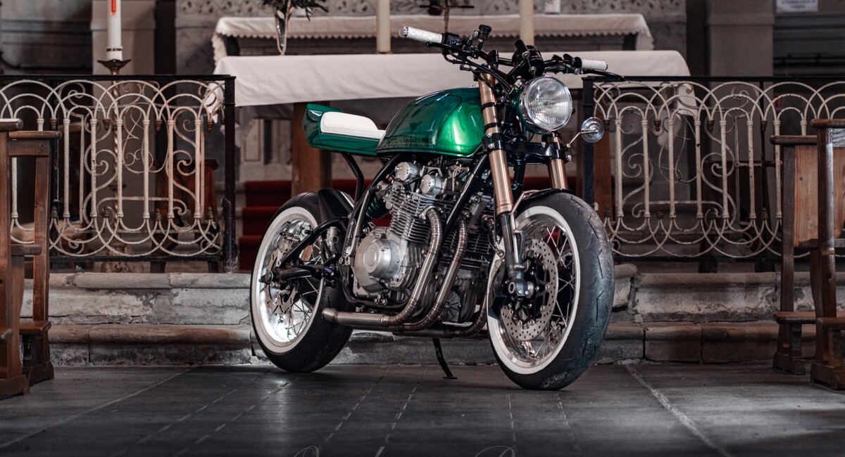 Suzuki GS750 Custom