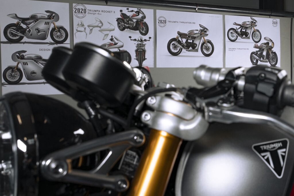 Triumph Thruxton RS Cafe Racer