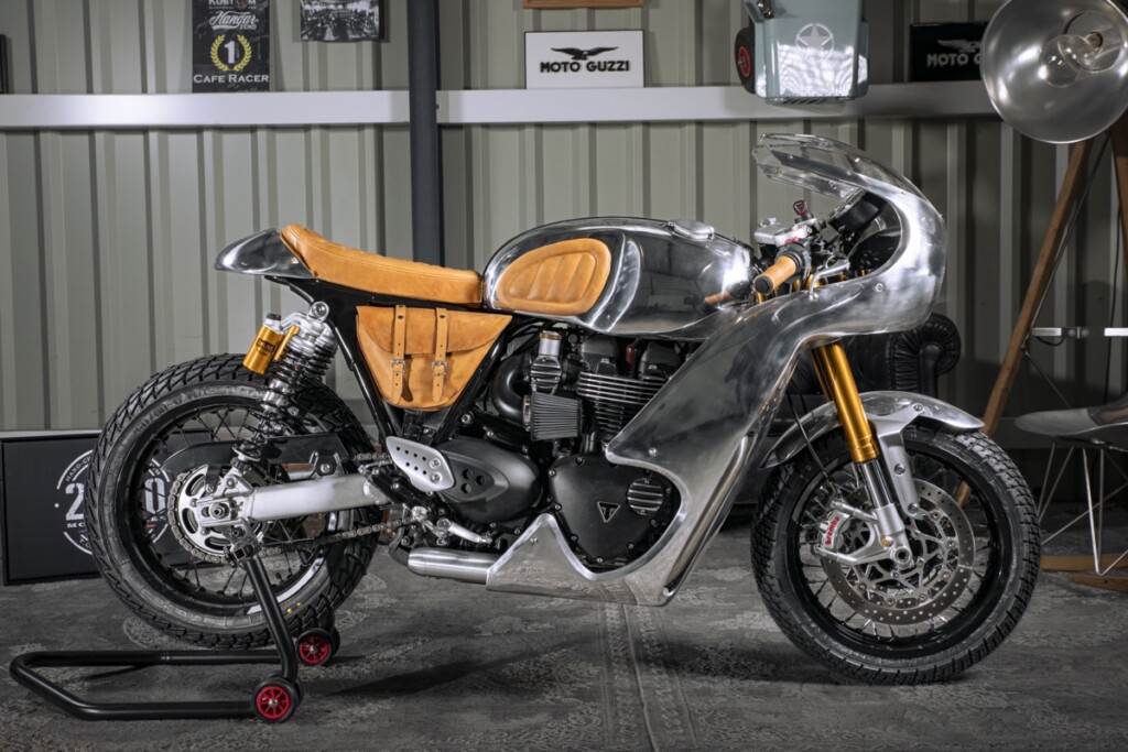 Triumph Thruxton RS Cafe Racer