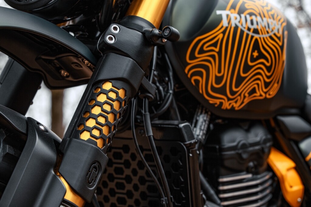 Triumph Scrambler 400XC Custom