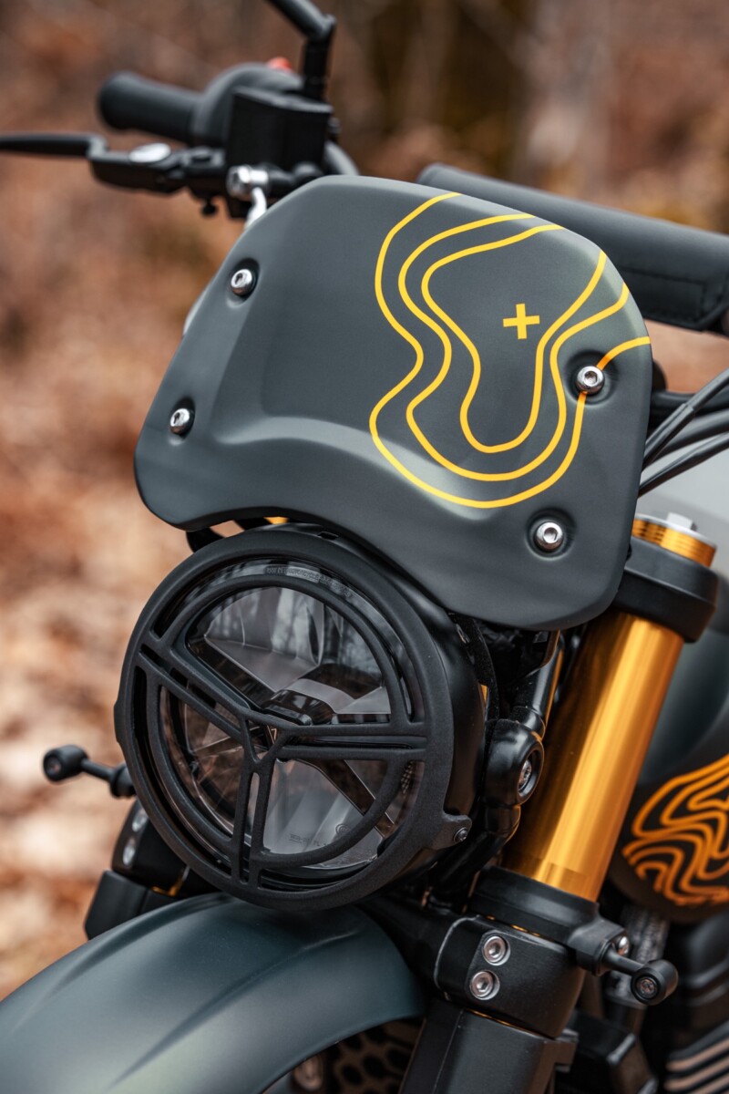 Triumph Scrambler 400XC Custom