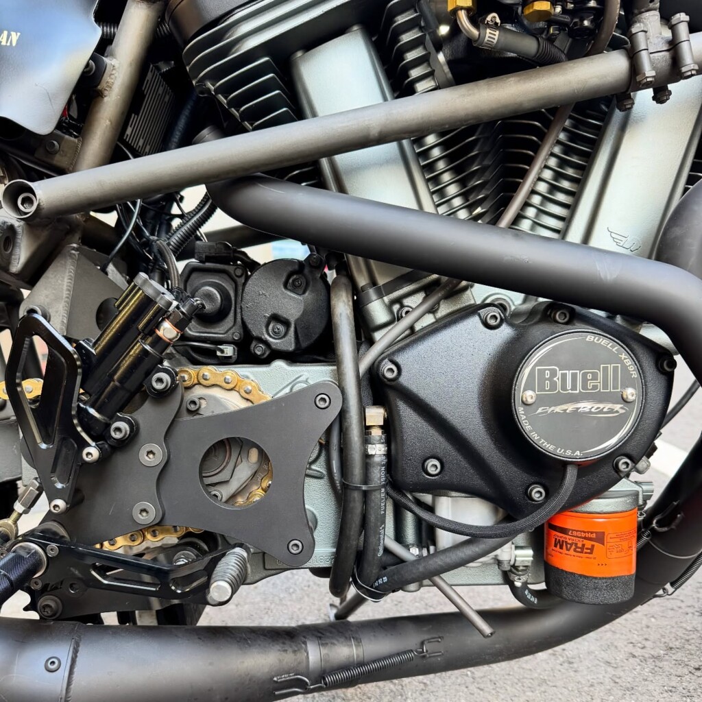 Buell Street Tracker