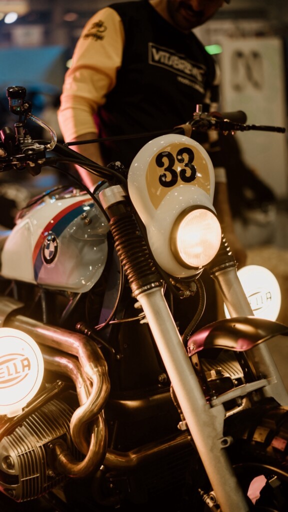 BMW R1100RT Scrambler