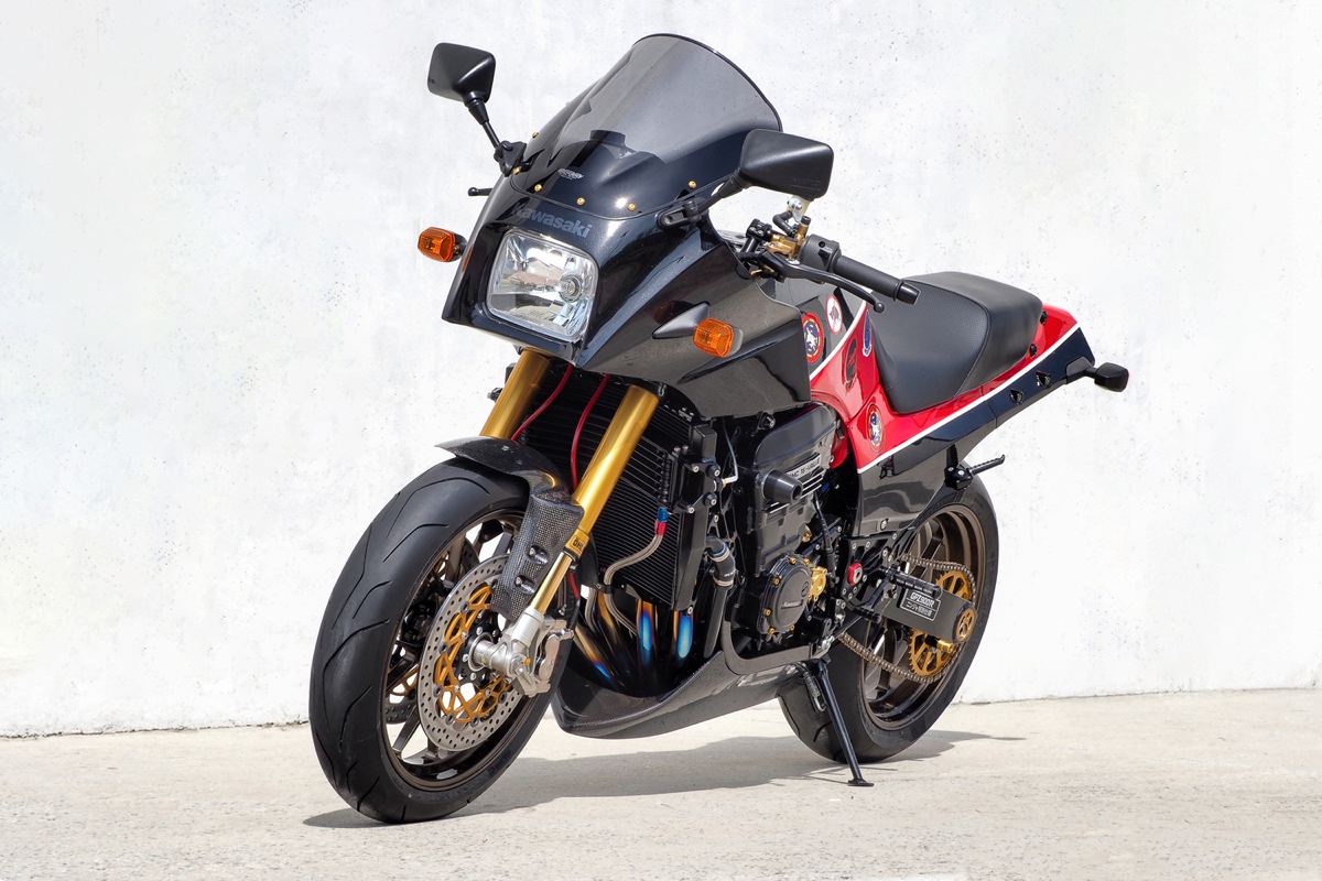 Maverick Spec: 140-hp Kawasaki GPz900R Restomod – BikeBound