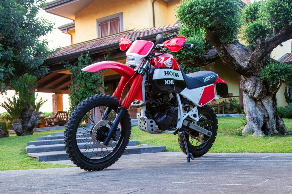 Honda XL600 Custom