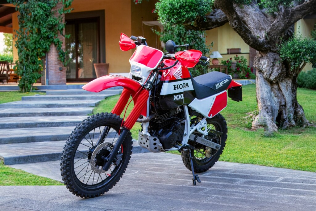Honda XL600 Custom