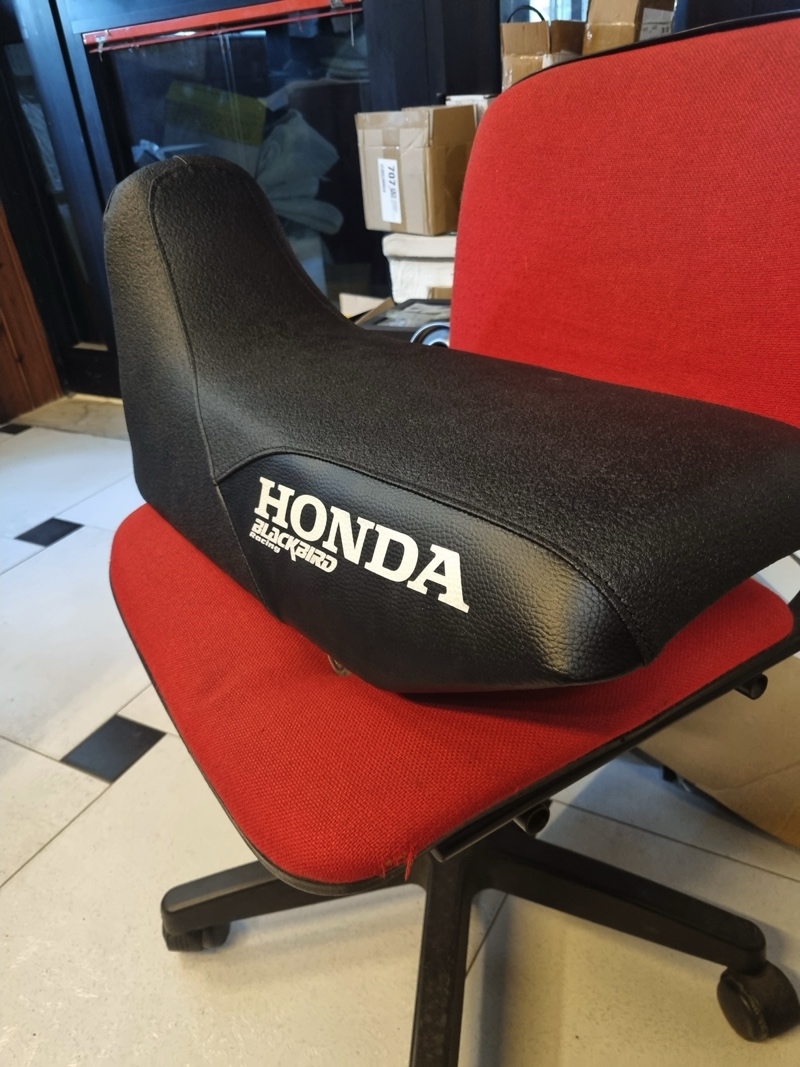 Honda XL600 Custom