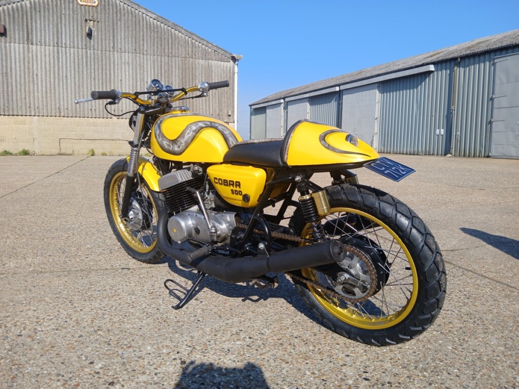 Suzuki T500 Cobra