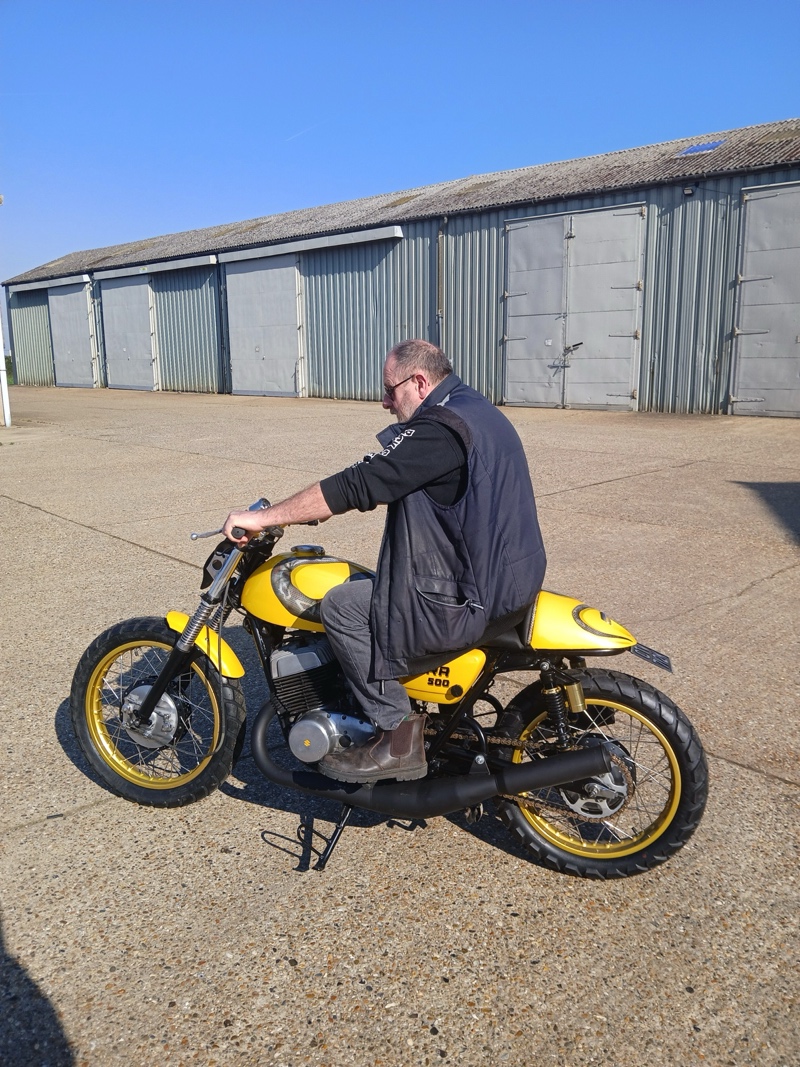 Suzuki T500 Cobra