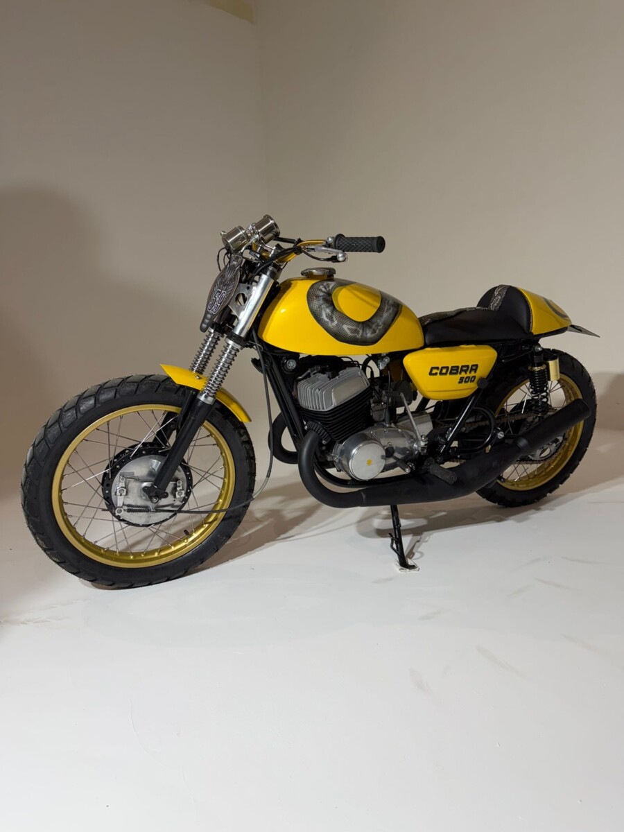 Suzuki T500 Cobra