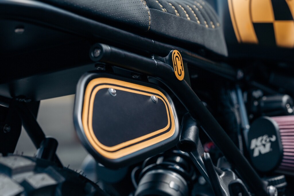 BMW R12 Custom