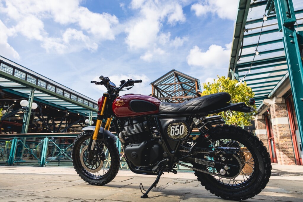 Royal Enfield Bear 650 Desert Sled