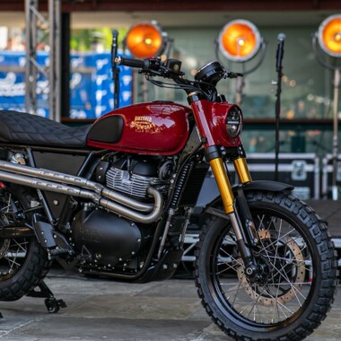 Royal Enfield Bear 650 Desert Sled