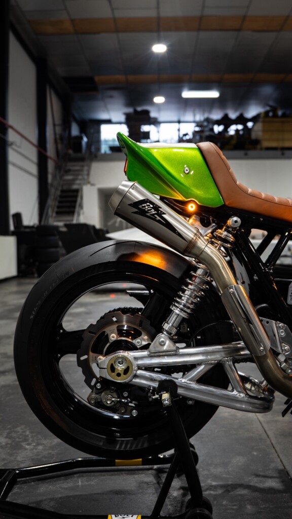 Kawasaki ZRX1200 Restomod