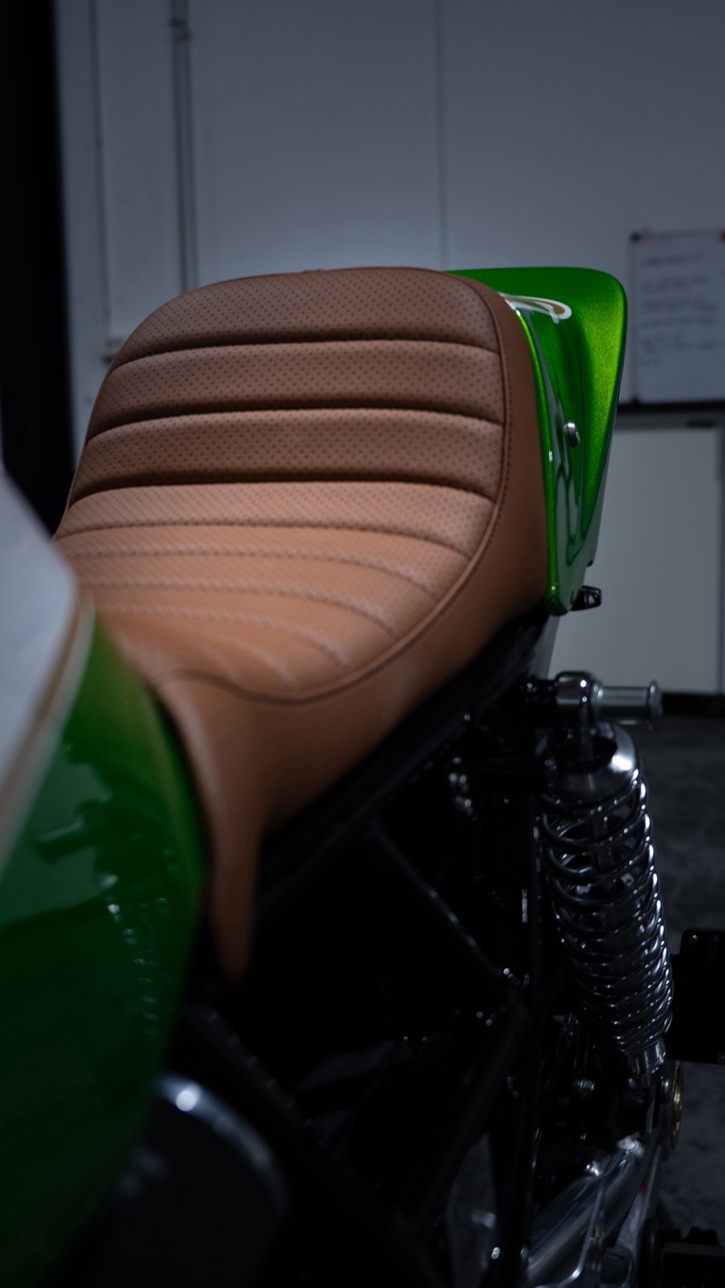 BOLT #100: Kawasaki ZRX1200 Restomod – BikeBound