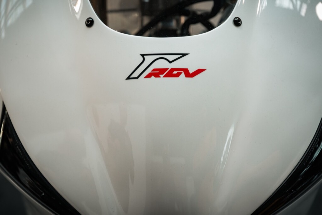 Suzuki RGV250 Pepsi