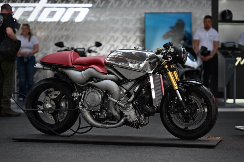 Veloce Aperion