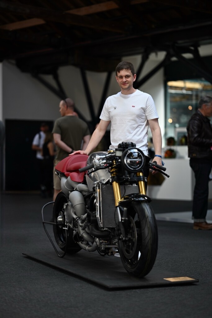 Veloce Aperion