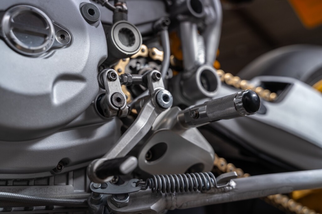 Desmoto Custom Ducati Supermoto
