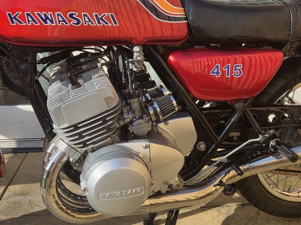 Kawasaki S2 415