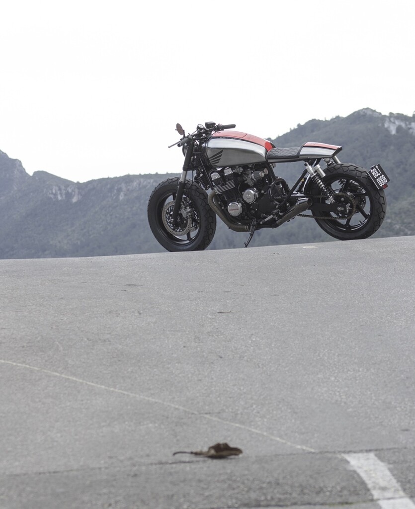 Honda CB750 Nighthawk Cafe Racer
