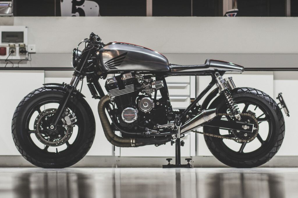 Honda CB750 Nighthawk Cafe Racer