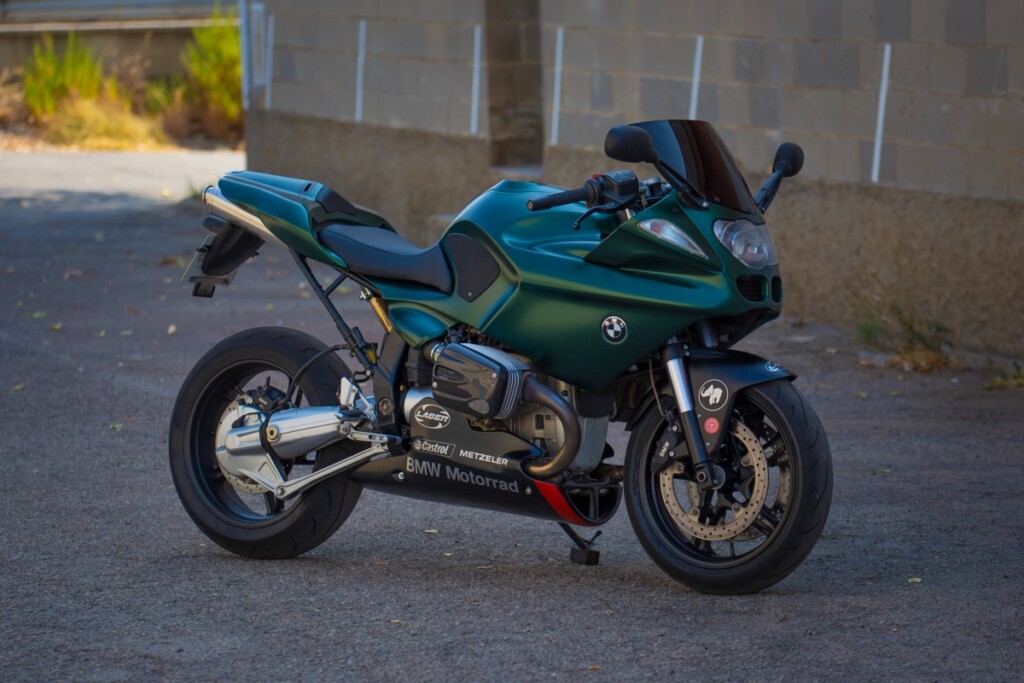 BMW R1100S Custom