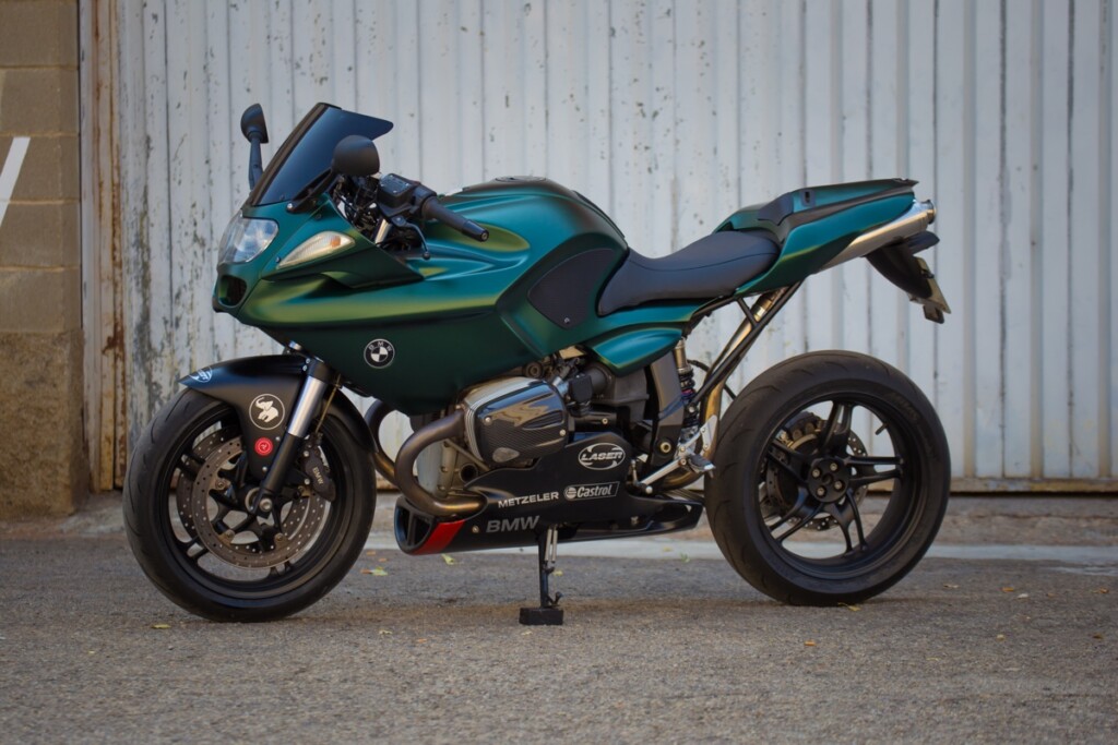 BMW R1100S Custom
