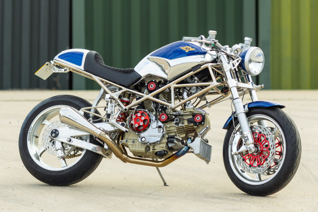 Ducati Monster 900 Custom