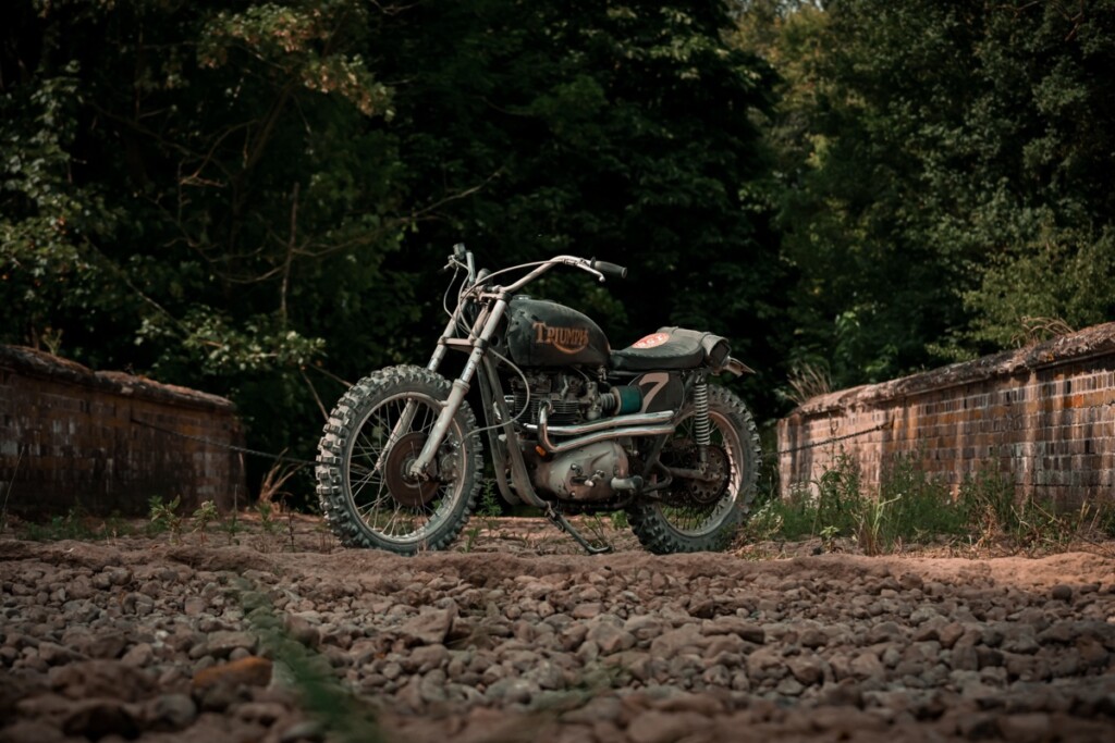 Triumph T140 Desert Sled