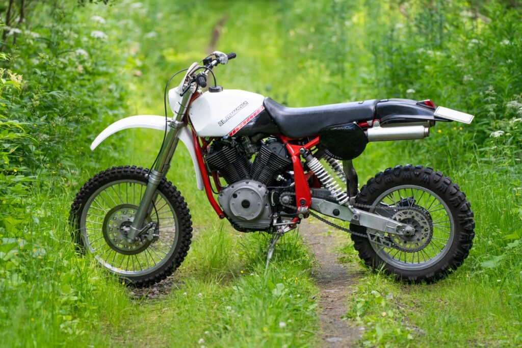 Yamaha XVS Scrambler