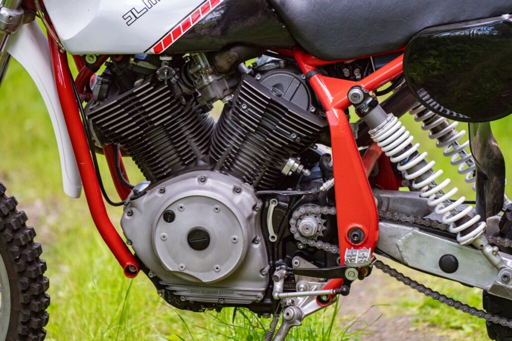 Yamaha XVS Scrambler