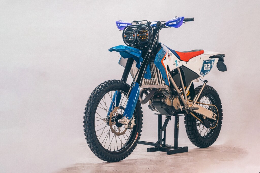 BMW G450X