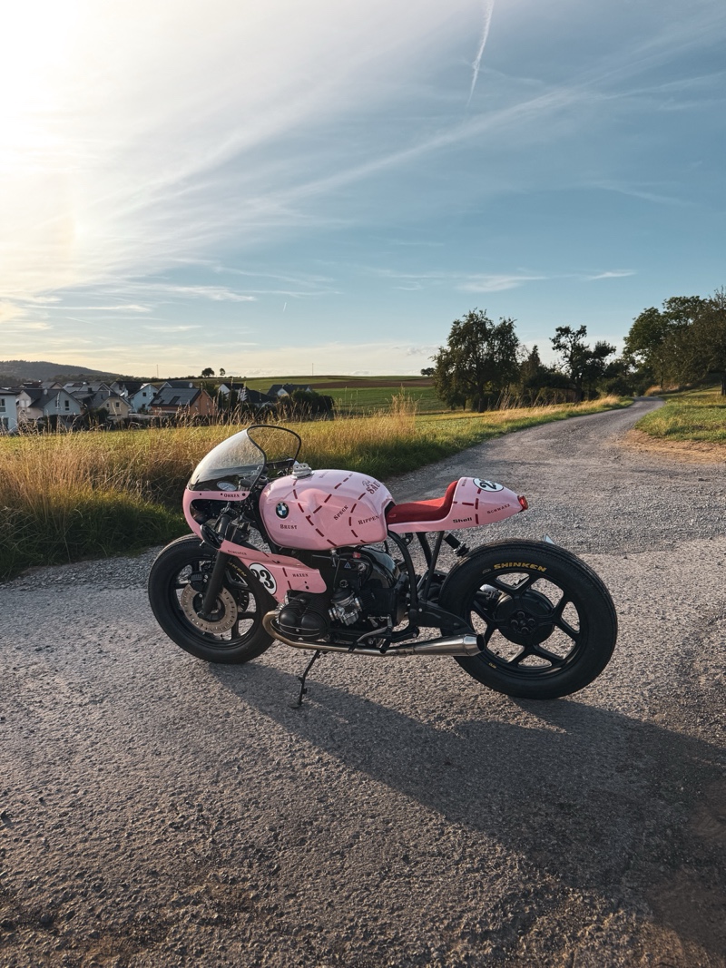 BMW R80 Cafe Racer Pink Pig