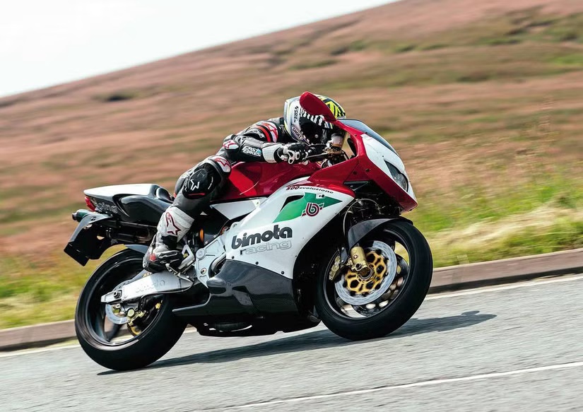 Bimota V-Due