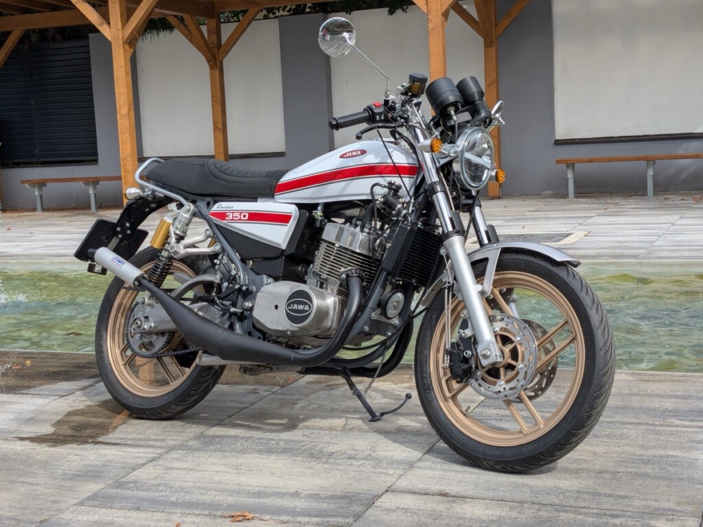 Jawa 350 Restomod